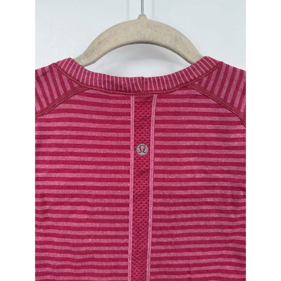 Lululemon Swiftly Tech Tee Women 6 Berry Heathered Athletic Yoga Running Workout - Picture 4 of 9